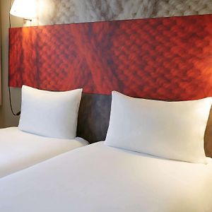 Habitación Estándar con 2 Camas Individuales